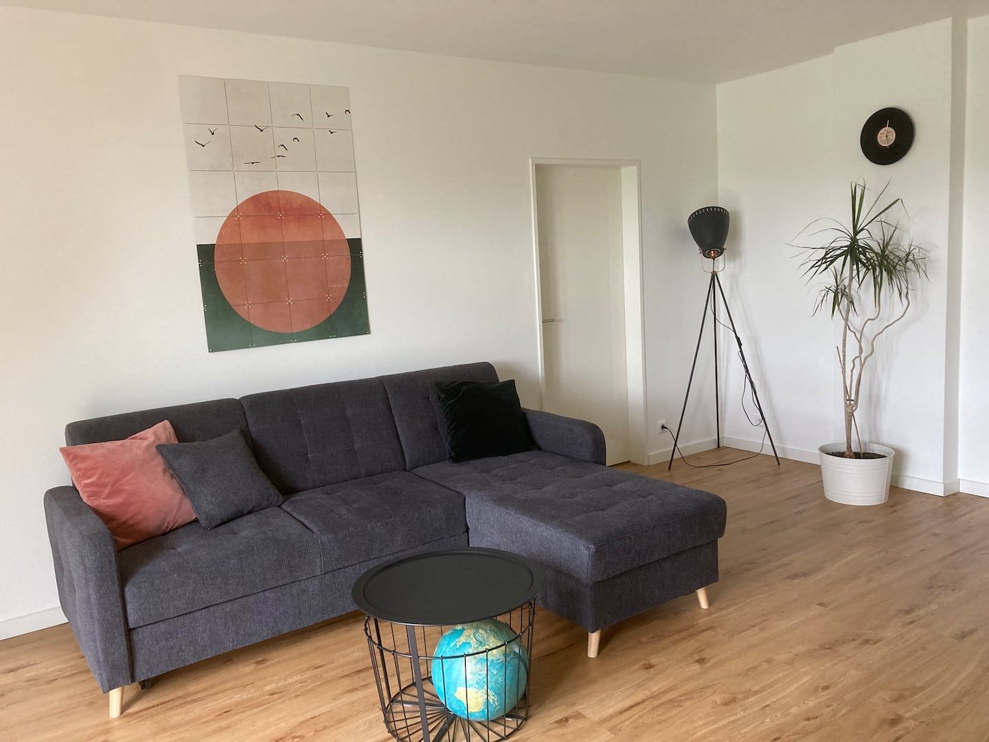 Wohnzimmer mit Sofa
